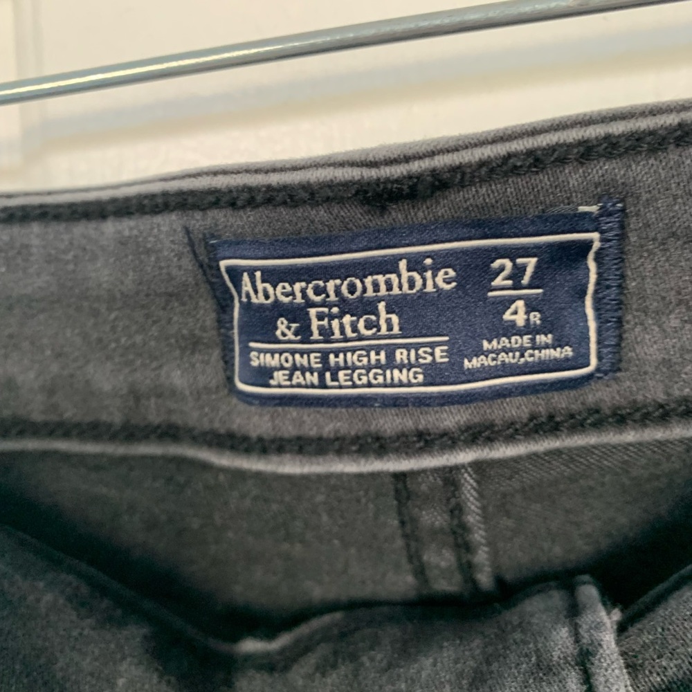 Abercrombie and Fitch Simone high rise Grey Skinny Jeans - Picture 3 of 3